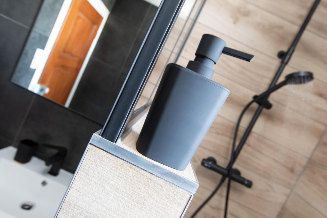 Refuge Ladhof Odysalis I Chic-Moderne-Proche Du Centre-Ville 3 Pieces 2 Chambres Colmar Exterior foto